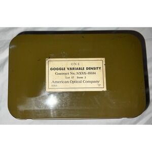 WWII American Optical Variable Density Goggles Polaroid NXSX-35334 w/ Metal Tin